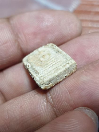 สมเด็จคะแนน ไม่ทราบวัดและปีที่ออก เนื้อเก่าจัดจานได้อายุมาก รูปที่ 7