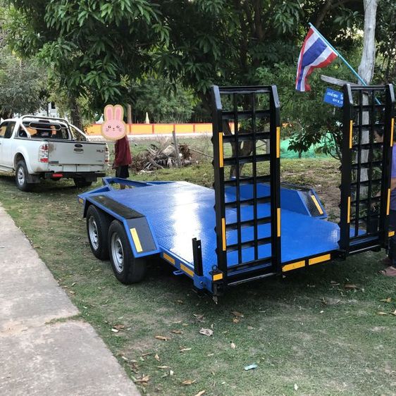 รถลากพ่วงขนย้ายรถเกี่ยวข้าวDC6870ขนย้ายรถแบล็คโฮเล็กบรรทุก4.5ตัน รูปที่ 4