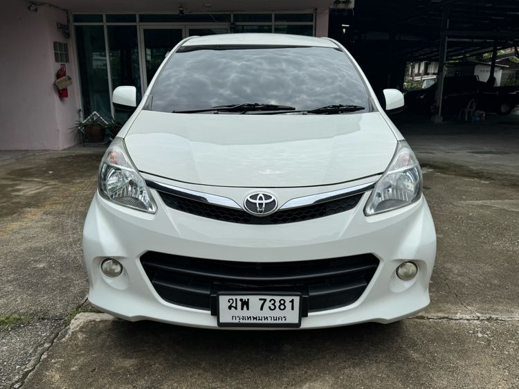 Toyota Avanza 2012 1.5 S Utility-car เบนซิน ไม่ติดแก๊ส เกียร์อัตโนมัติ ขาว รูปที่ 2