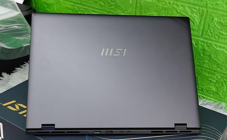 MSI Prestige16 AI Evo B1MG-018TH เครื่องศูนย์ไทยแท้ 100 ของใหม่ยังไม่แกะ ยังไม่Activate Windows รูปที่ 4