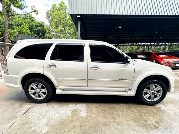 Isuzu MU-7 2010 3.0 Primo Super Platinum Utility-car ดีเซล เกียร์ธรรมดา ขาว รูปที่ 4