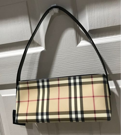  Burberry กระเป๋าถือ คล้องไหล่ได้ สภาพดีมาก รูปที่ 4