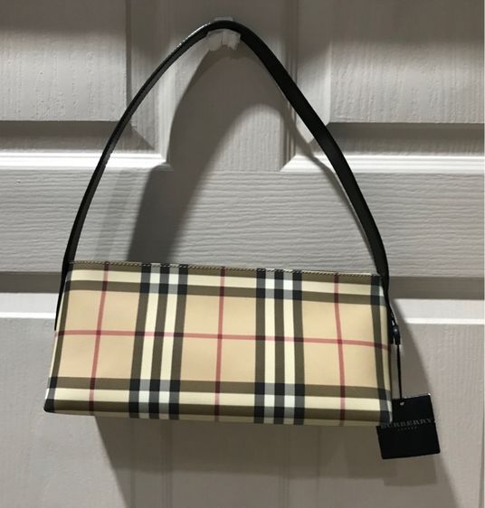  Burberry กระเป๋าถือ คล้องไหล่ได้ สภาพดีมาก รูปที่ 5