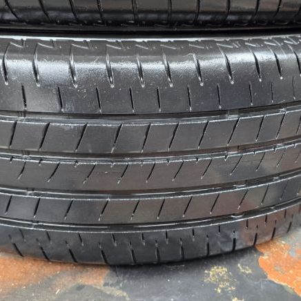 215​ 55 17 Bridgestone Turanza​ T005A​ ปี23 สวยจัดดอกเต็มๆ​ ร่องยางหนา นุ่มเงียบสุดๆไม่มีแผลปะ​ พร้อมใช้อีกนาน​ ชุด​4เส้น​ 5,400​ บาท  รูปที่ 4