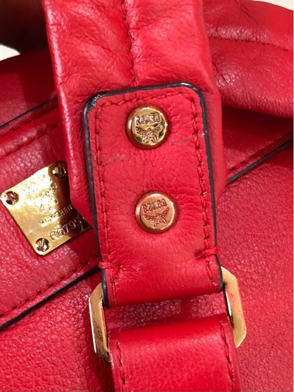 กระเป๋าเป้หนัง MCM Small Stark Insignia ตกแต่งด้วยขนสุนัขจิ้งจอกแท้ รับประกันของแท้200💯 รูปที่ 10