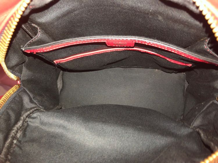 กระเป๋าเป้หนัง MCM Small Stark Insignia ตกแต่งด้วยขนสุนัขจิ้งจอกแท้ รับประกันของแท้200💯 รูปที่ 5