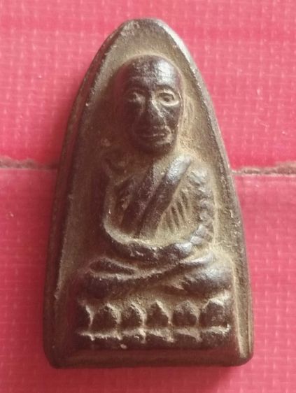 หลวงปู่ทวดเนื้อดินพิมพ์ตัวหนังสือปี๒๕๑๓ รูปที่ 11