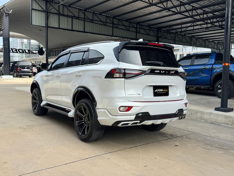 Isuzu MU-X 2023 3.0 Ultimate AT 2WD Utility-car ดีเซล ไม่ติดแก๊ส เกียร์อัตโนมัติ ขาว รูปที่ 4