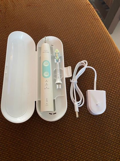 ขายแปรงสีฟันไฟฟ้ายี่ห้อ Philips มือสอง รูปที่ 2