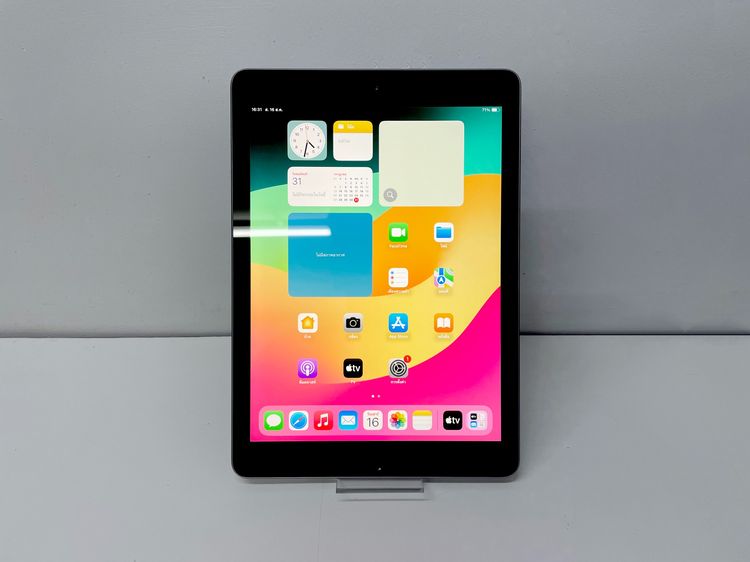 Apple 128 GB ขาย iPad Gen 6 wifi 128GB มือสอง