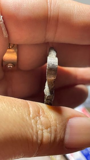 ราหูเครื่องรางไม้เเกะเก่ามาก มีรอยจาร สวยมากเก่าใครชอบรู้ที่เชิญครับ รูปที่ 8