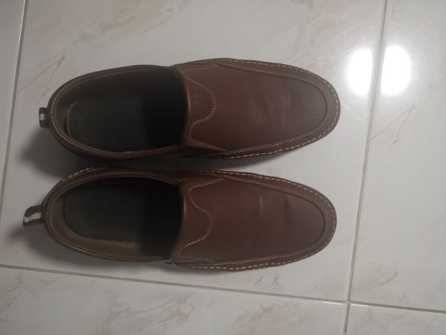 รองเท้าหนังสวยๆแทบไม่ได้ใส่เหมาไปเบอร์43-44 รูปที่ 6