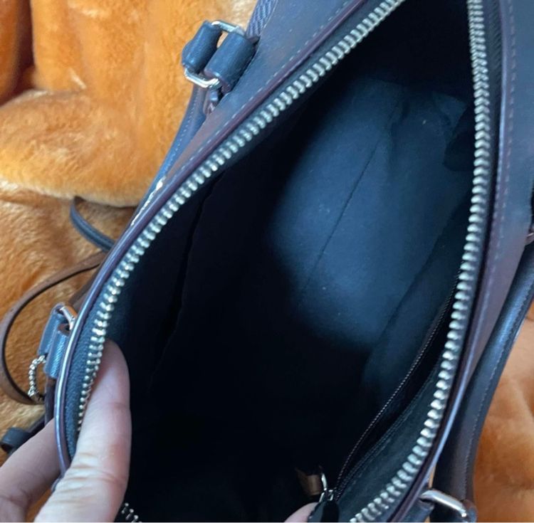 กระเป๋าcoachมือสอง รูปที่ 7