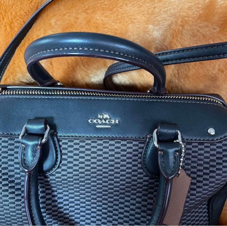 กระเป๋าcoachมือสอง รูปที่ 3