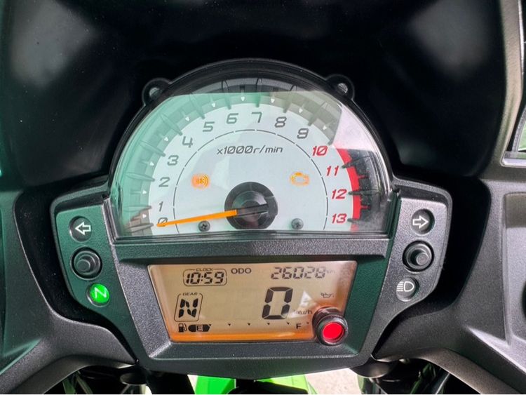 Kawasaki Versys 650 ปี 2019 สีเขียว รูปที่ 14