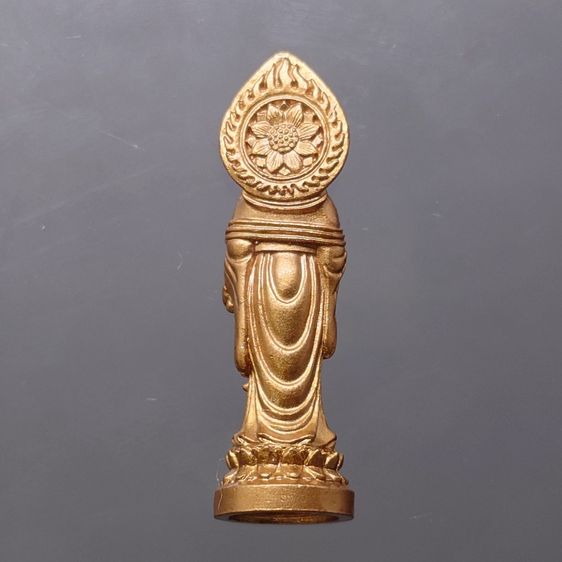 พระโพธิสัตว์อวโลกิเตศวร เนื้อกะหลั่ยนาค "เจ้าแม่กวนอิม รุ่นฉลองปีกาญจนาภิเษก ปี2540 รูปที่ 2