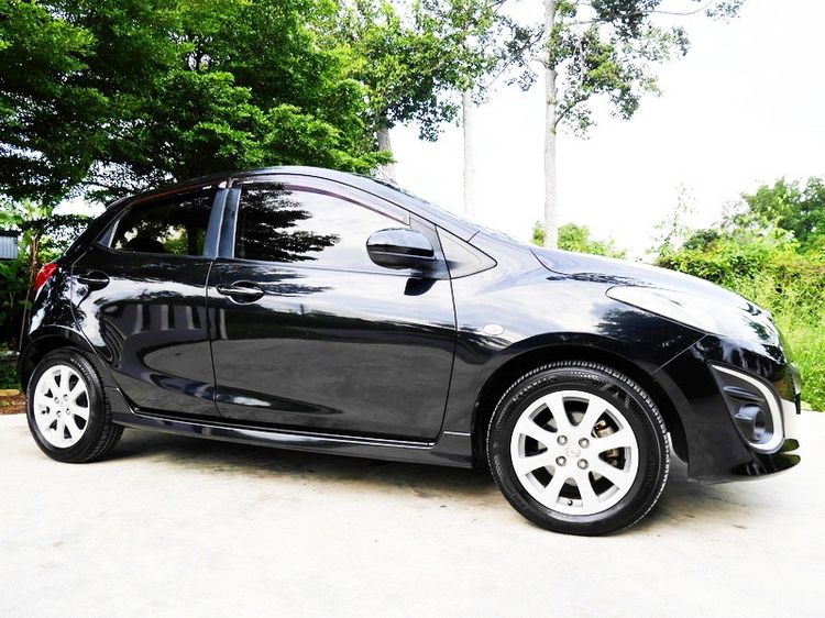 Mazda Mazda 2 2011 1.5 Spirit Sports Sedan เบนซิน ไม่ติดแก๊ส เกียร์อัตโนมัติ ดำ รูปที่ 2