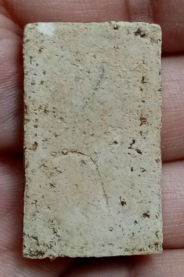 พระ​เก่า​ ผ่านการใช้ มีหักซ่อม  รูปที่ 3