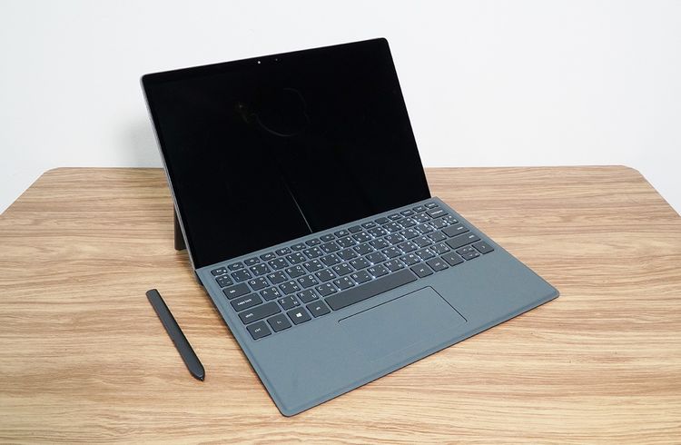 วินโดว์ อื่นๆ อื่นๆ ใช่ Dell Latitude 7320 Detachable Laptop รุ่นพรีเมี่ยมที่เป็นได้ทั้ง Notebook และ Tablet พร้อมปากกาในตัว