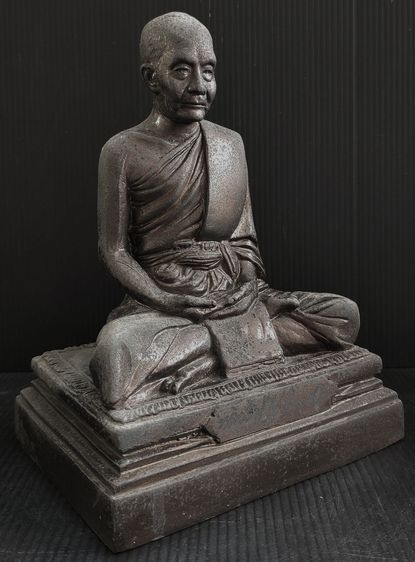 หลวงปู่ไข่ วัดเชิงเลน (วัดบพิตรพิมุขวรวิหาร) ปี 32 รูปที่ 3