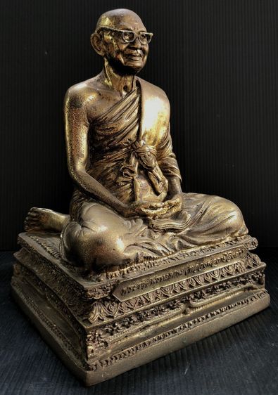 หลวงพ่อฤาษีลิงดำ วัดท่าซุง รูปที่ 2