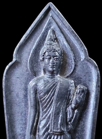 พระพุทธ 25 ศตวรรษ พิมพ์สังฆาฏิจุด เนื้อชินตะกั่ว ปี2500 สภาพสวยกล่องเดิมออกวัด รูปที่ 5