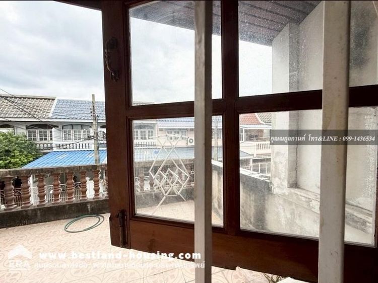 มีบางส่วน สร้างเสร็จก่อน 2010 ขายทาวน์เฮ้าส์ 2 ชั้น หมู่บ้านแกรนด์ขายทาวน์เฮ้าส์ 2 ชั้น หมู่บ้านแกรนด์วิลเลจ ซอยลาดพร้าว 80-3 พื้นที่ 18 ตรว.หมู่บ้านอยู่ติดกับ สถานีรถไฟฟ รูปที่ 4