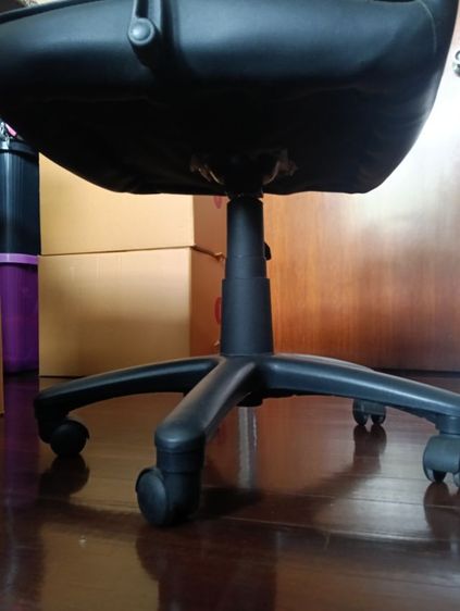 เก้าอี้คอม เบาะหนัง สภาพดี รูปที่ 4