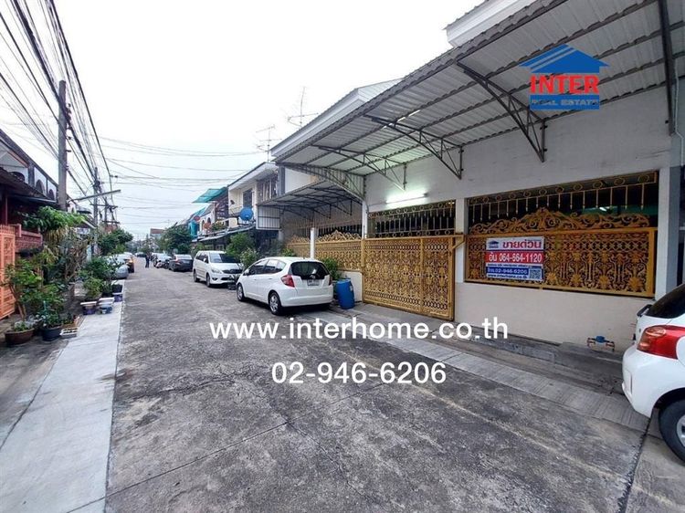 ทาวน์เฮ้าส์ 2 ชั้น 42.8 ตร.ว. หมู่บ้านสินชัย ซอยจรัญสนิทวงศ์35 (ซอยวัดมะลิ) ถนนจรัญสนิทวงศ์ เขตบางกอกน้อย กรุงเทพมหานคร