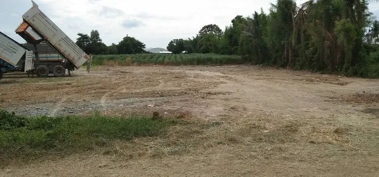 🎉 ขายที่ดินสวยหุบบอน ศรีราชา 📍 3 ไร่ 39 ตร.ว. ยกแปลง 10 ล้านบาท รูปที่ 4