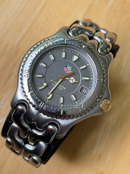 เทา ​TAG HEUER WG1120-K0 S el Professional 200m Quartz Gray Dial men's watch