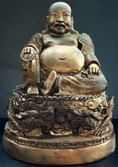 พระสังกัจจายน์จีน หรือ พระศรีอริยเมตไตรย์ ฐานมังกรคู่คาบแก้ว 