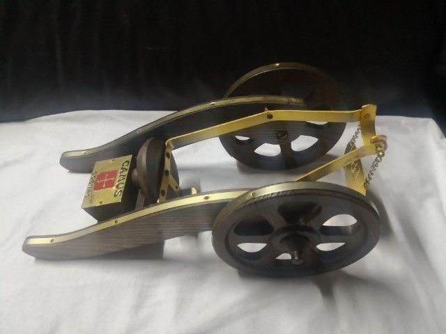 ที่วางขวดเหล้าคามุส