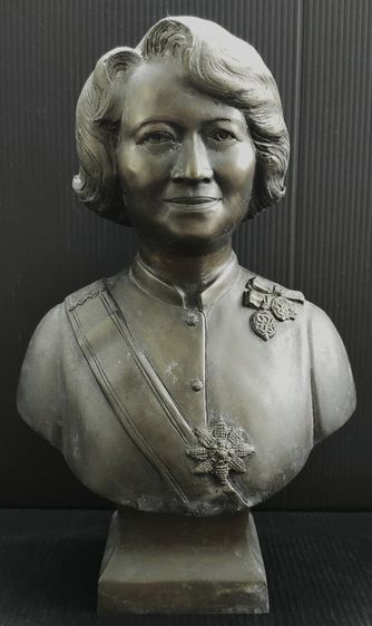 พระรูป สมเด็จพระเจ้าพี่นางเธอ เจ้าฟ้ากัลยาณิวัฒนา 