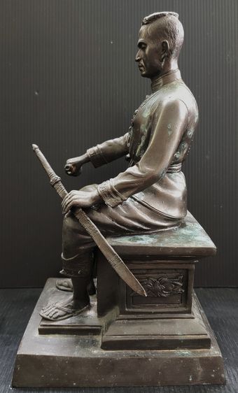 สมเด็จพระนเรศวรมหาราช วัดใหญ่ชัยมงคล หลั่งน้ำทักษิโณทก รูปที่ 6