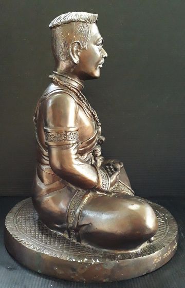 สมเด็จพระเจ้าตากสินมหาราช วัดนาคกลาง 9 นิ้ว รูปที่ 3