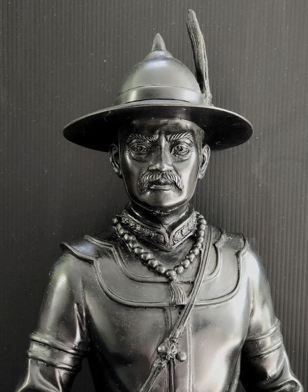 สมเด็จพระเจ้าตากสินมหาราช วัดอินทาราม องค์ใหญ่ ปี 52 รูปที่ 3