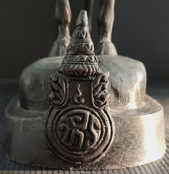 สมเด็จพระเจ้าตากสินมหาราช ทรงม้า วัดอินทาราม รุ่นเสาร์ ๕ สูง 23 นิ้ว  รูปที่ 9