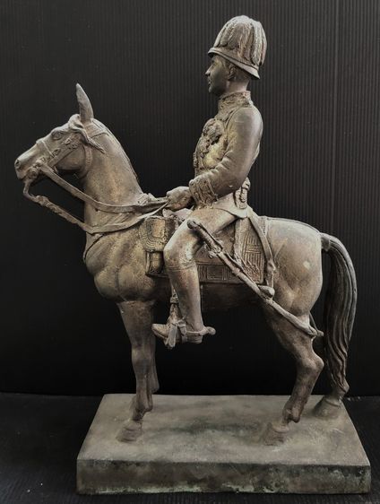 พระบาทสมเด็จพระจุลจอมเกล้าเจ้าอยู่หัว รัชกาลที่ ๕ ทรงม้า  รูปที่ 6