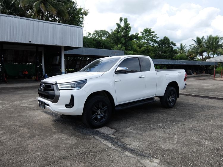 Toyota HILUX REVO 2.4 
