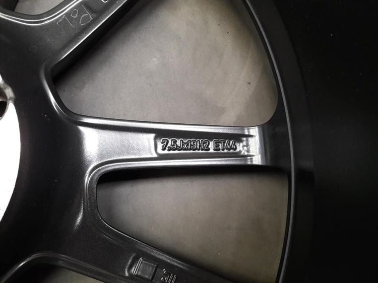 ล้อเบ็นซ์ ล้อBenz C-Class W205 AMG แท้ ลายยูเบี้ยว ขอบ19" ใส่ Benz ได้หลายรุ่น รูปที่ 3
