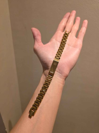 สร้อย ข้อมือ ROLEX สวยของเก่าเก็บ หายาก รุ่นเก่า ขายตามสภาพ พร้อมส่งครับ ยาว 