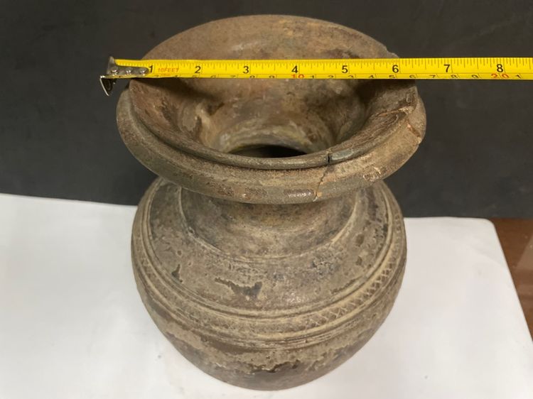 ไหเขมร ยุคต้น  รูปที่ 9