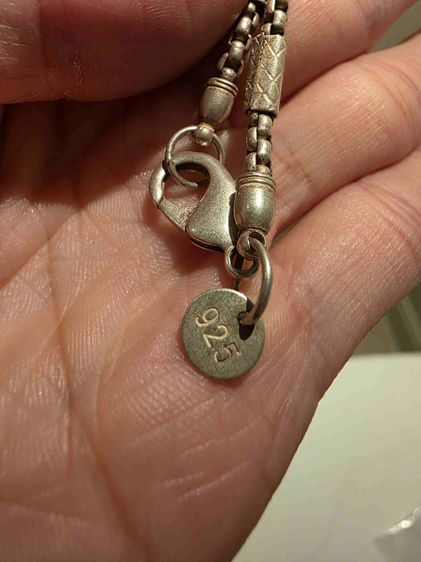สร้อยคอ สีเงิน สวยของเก่าเก็บ รุ่นเก่า หายาก เขียน 925 หนาๆ หนักๆ ขายตามภสาพ พร้อมส่งครับ  รูปที่ 8