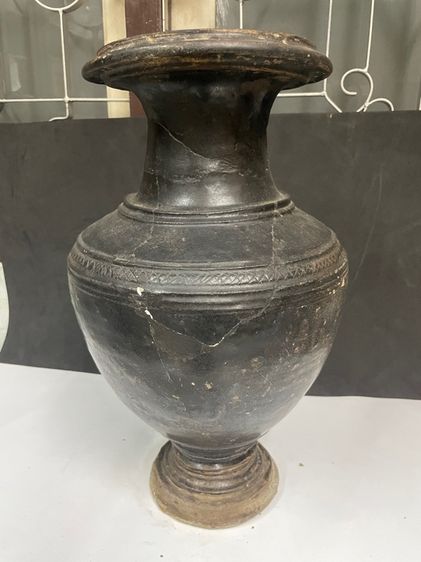 ไห พนมดงเร็ก บุรีรัมย์ บ้านกรวด ใบใหญ่ รูปที่ 2