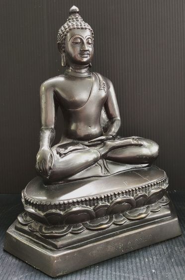 พระสิงห์ ๑ ศุภโชค วัดลอยเคราะห์ รูปที่ 2