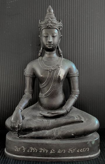 พระทรงเครื่อง วัดบางกร่าง