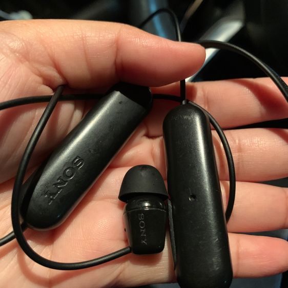 หูฟัง Sony WI-C200