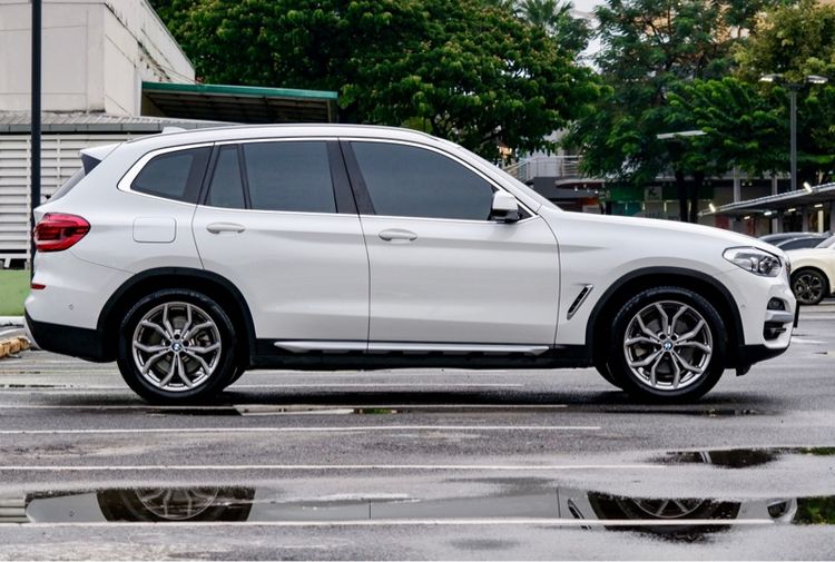 BMW X3 2021 2.0 xDrive30e M Sport 4WD Utility-car ปลั๊กอินไฮบริด (PHEV) ไม่ติดแก๊ส เกียร์อัตโนมัติ ขาว รูปที่ 3