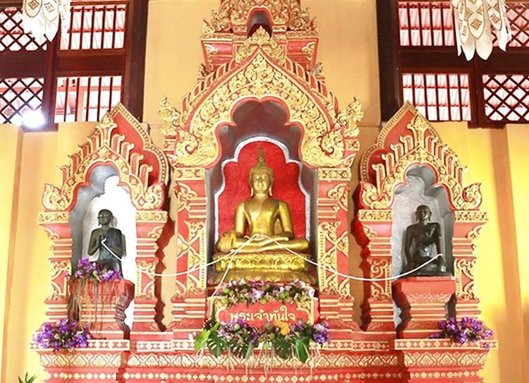 หลวงพ่อทันใจ วัดอนาลโย ดอยบุษราคัม พะเยา รูปที่ 2